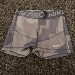 XS gray nike pros